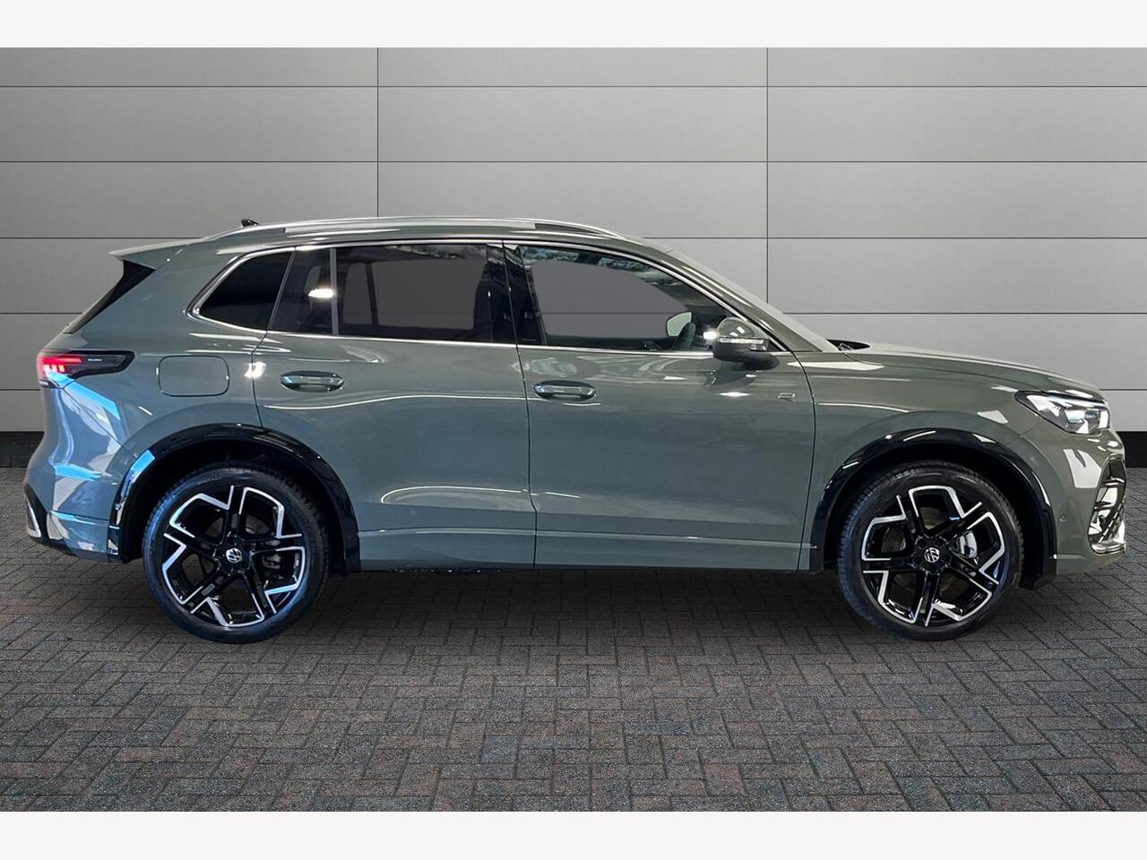 Used Volkswagen Tiguan 2025 for sale - 77145582: Photo 5