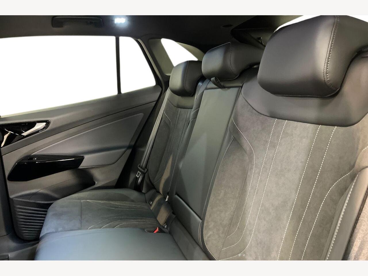 Used Volkswagen ID.4 2025 for sale - 76692493: Photo 10