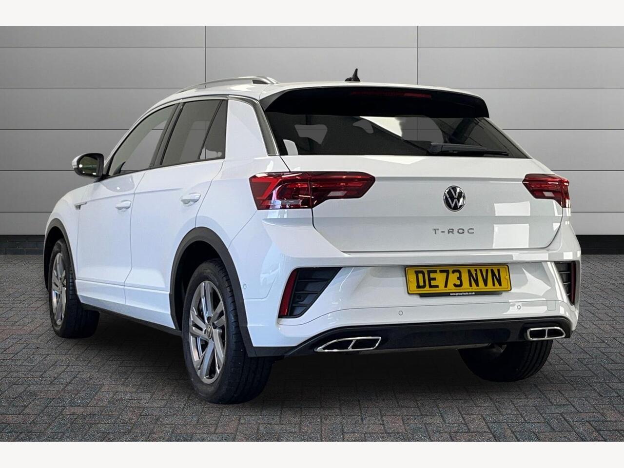 Used Volkswagen T-Roc 2023 for sale - 76676051: Photo 3