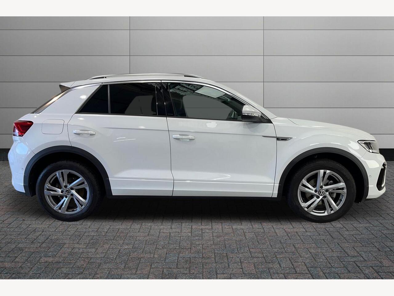 Used Volkswagen T-Roc 2023 for sale - 76676051: Photo 5
