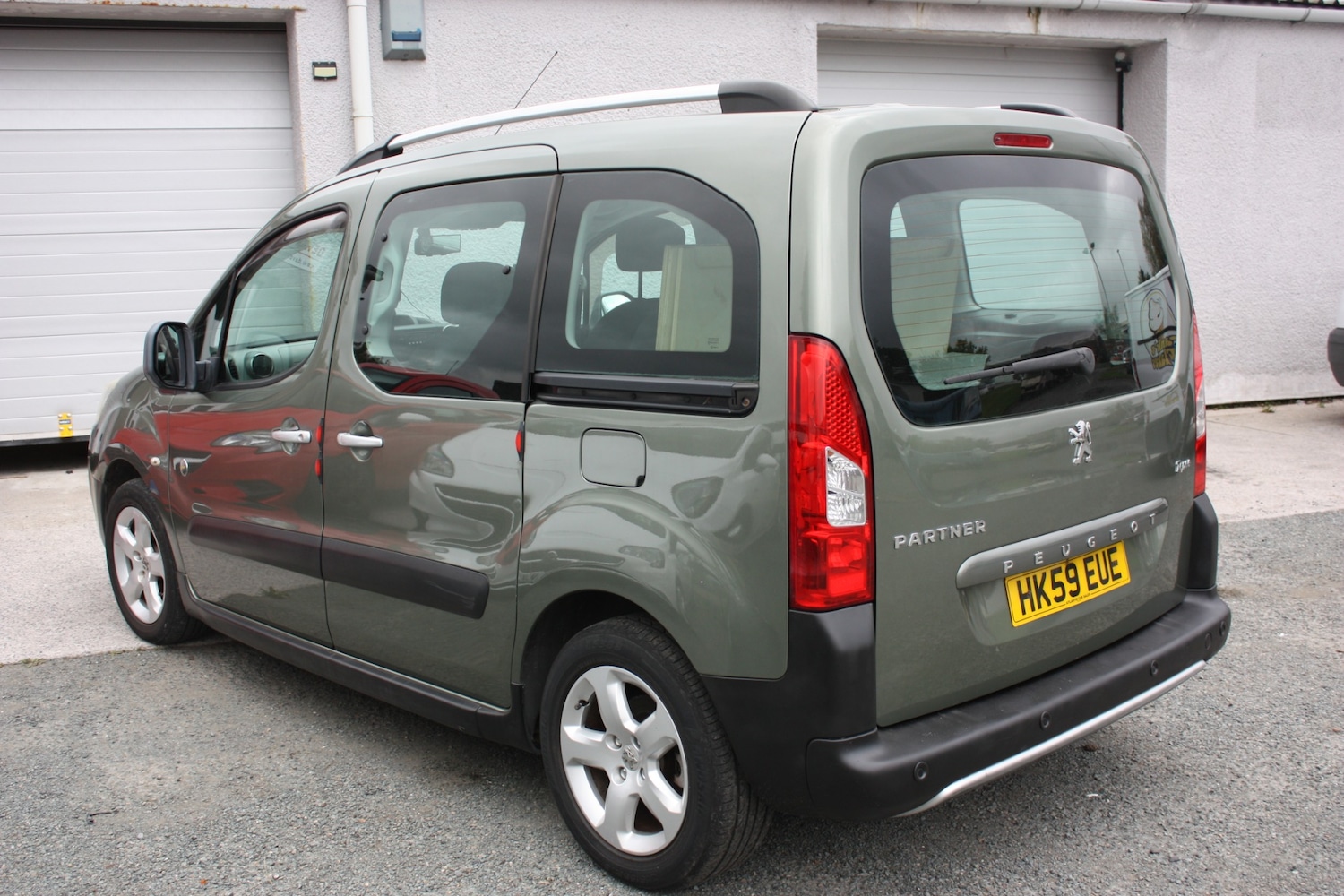 Vehicle 9