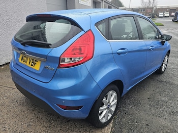 Used Ford Fiesta 2011 for sale - 76558432: Photo
