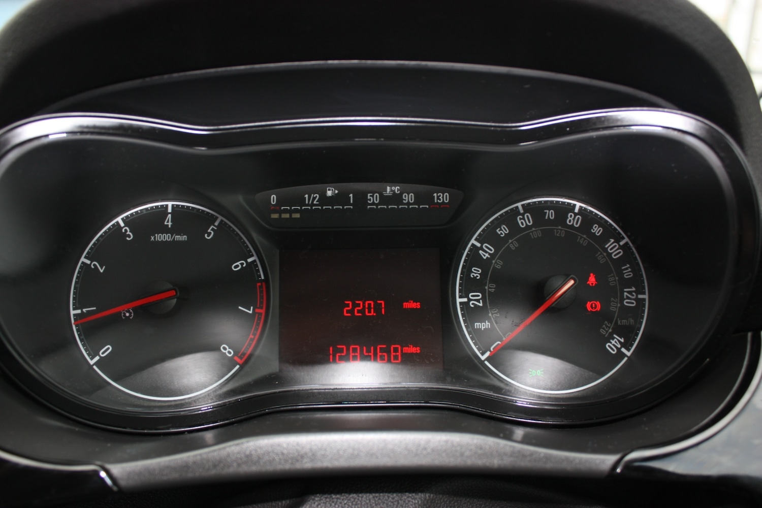 Used Vauxhall Corsa 2017 for sale - 76302573: Photo 11