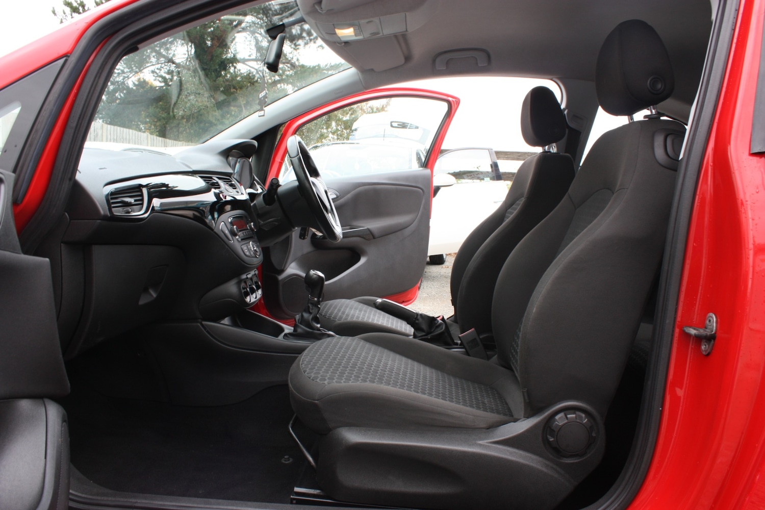 Used Vauxhall Corsa 2017 for sale - 76302573: Photo 12