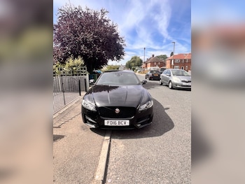 Used Jaguar XF 2016 for sale - 79405296: Photo