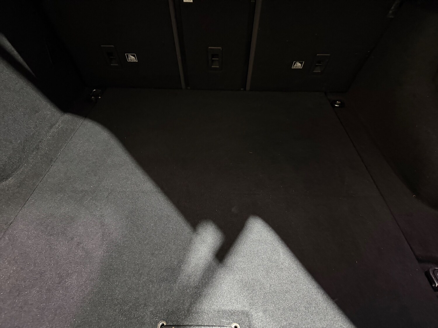 Used Land Rover Range Rover Velar 2018 for sale - 77931776: Photo 17