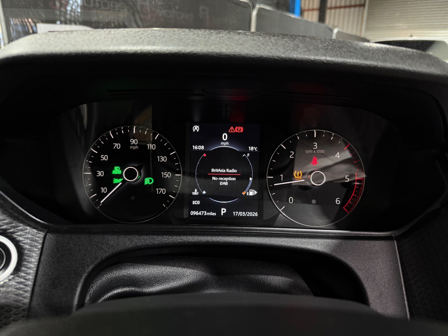 Used Land Rover Range Rover Velar 2018 for sale - 77931776: Photo 33