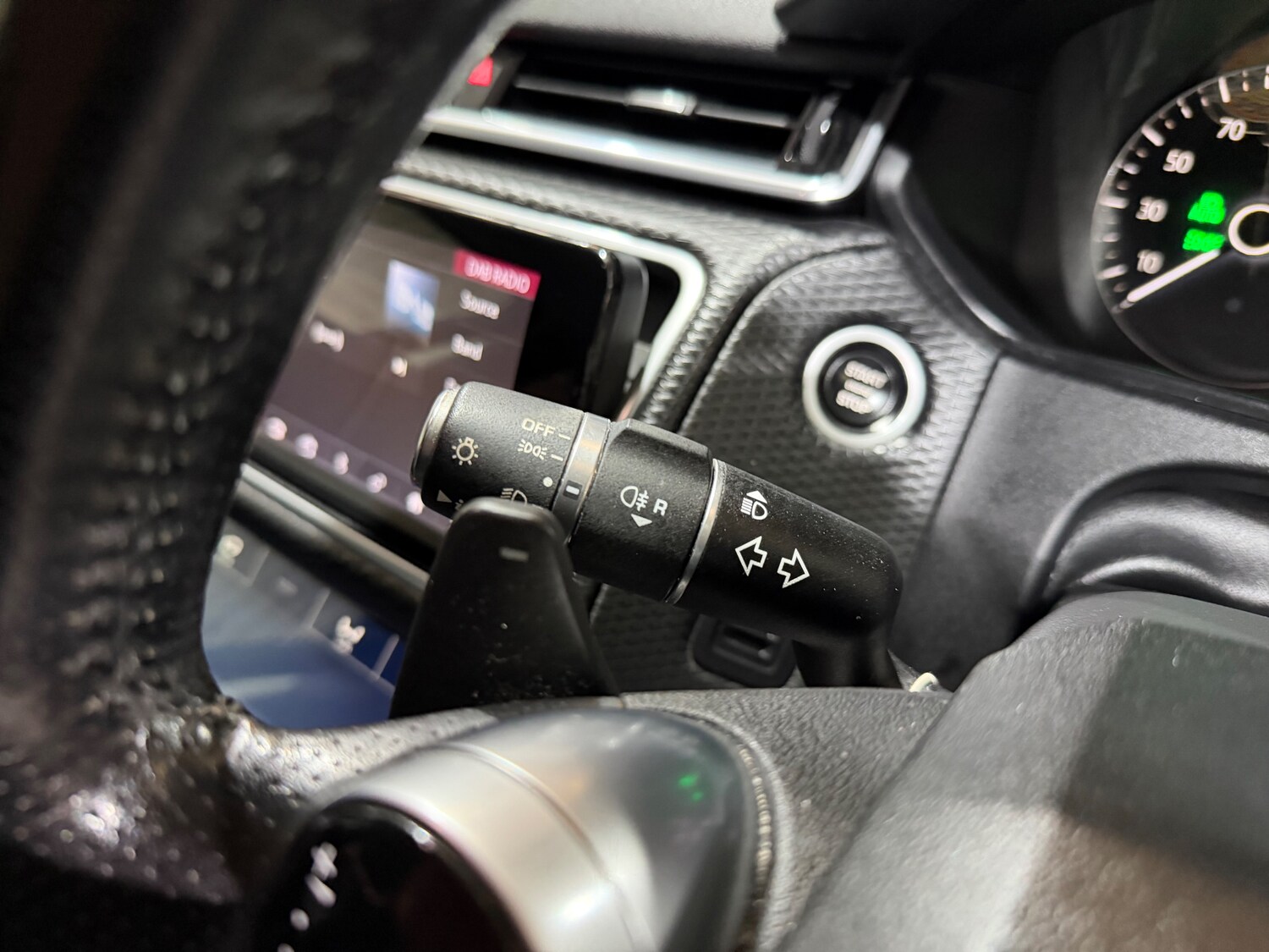 Used Land Rover Range Rover Velar 2018 for sale - 77931776: Photo 35