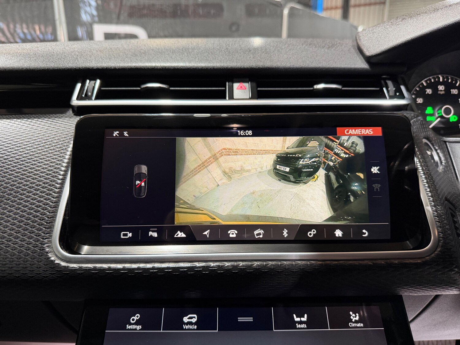 Used Land Rover Range Rover Velar 2018 for sale - 77931776: Photo 39