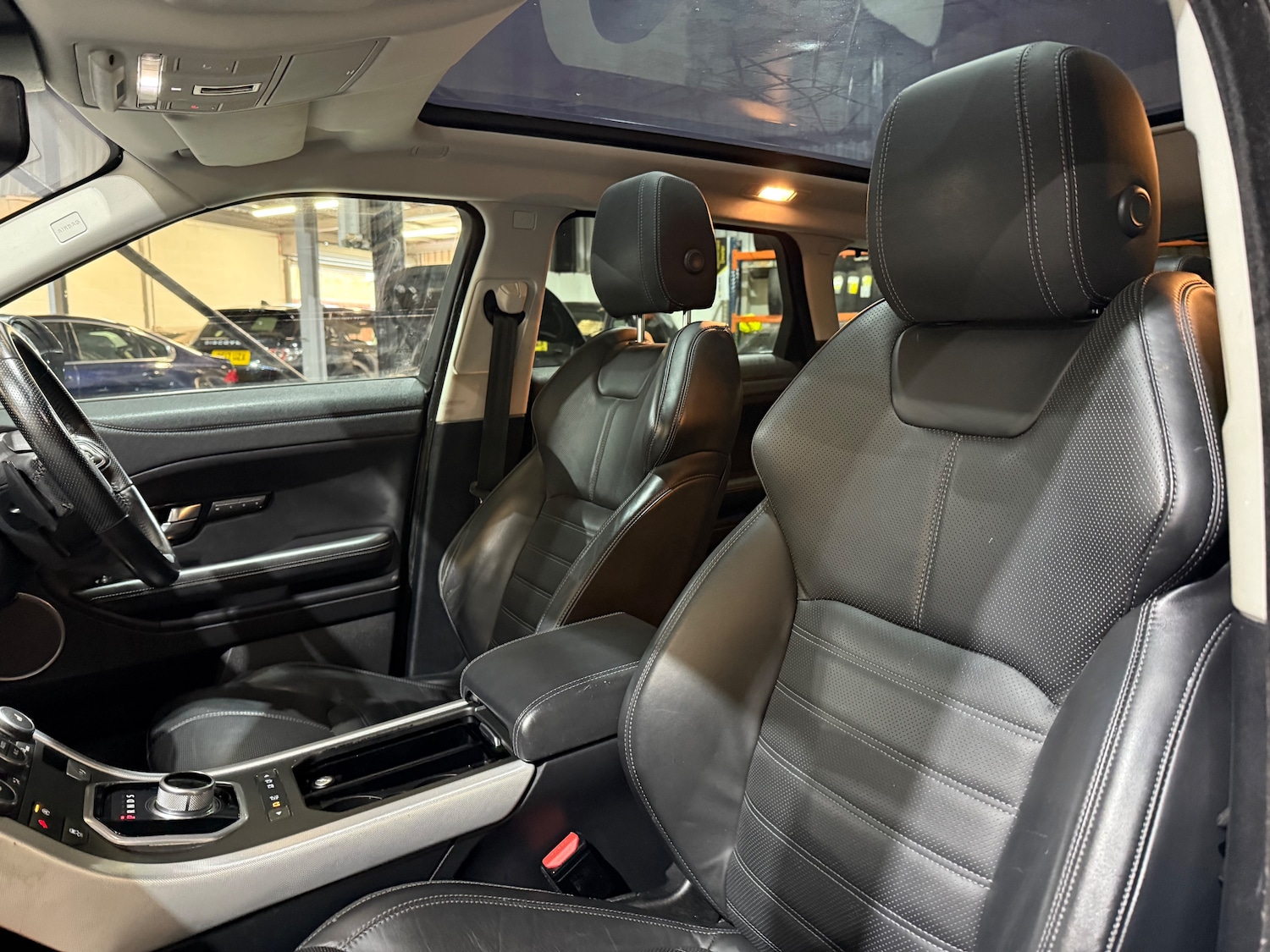 Used Land Rover Range Rover Evoque 2016 for sale - 77200803: Photo 11