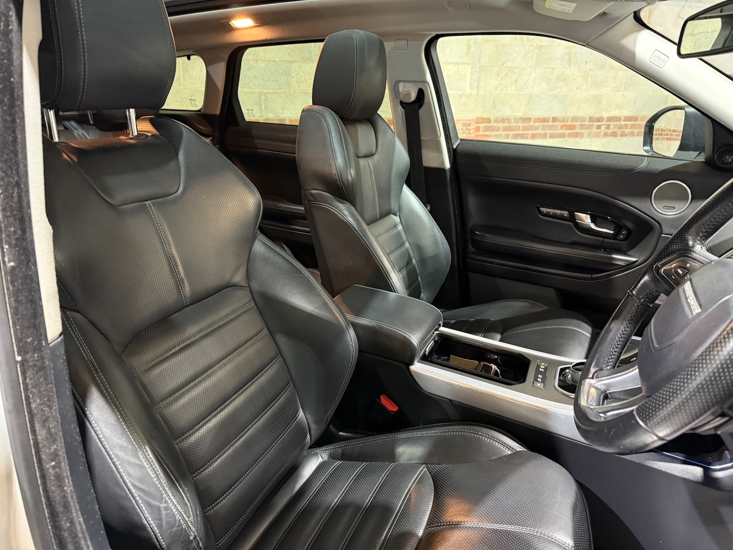 Used Land Rover Range Rover Evoque 2016 for sale - 77200803: Photo 27