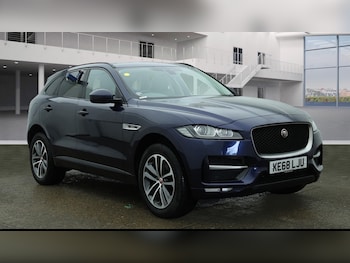Used Jaguar F-Pace 2018 for sale - 75982944: Photo