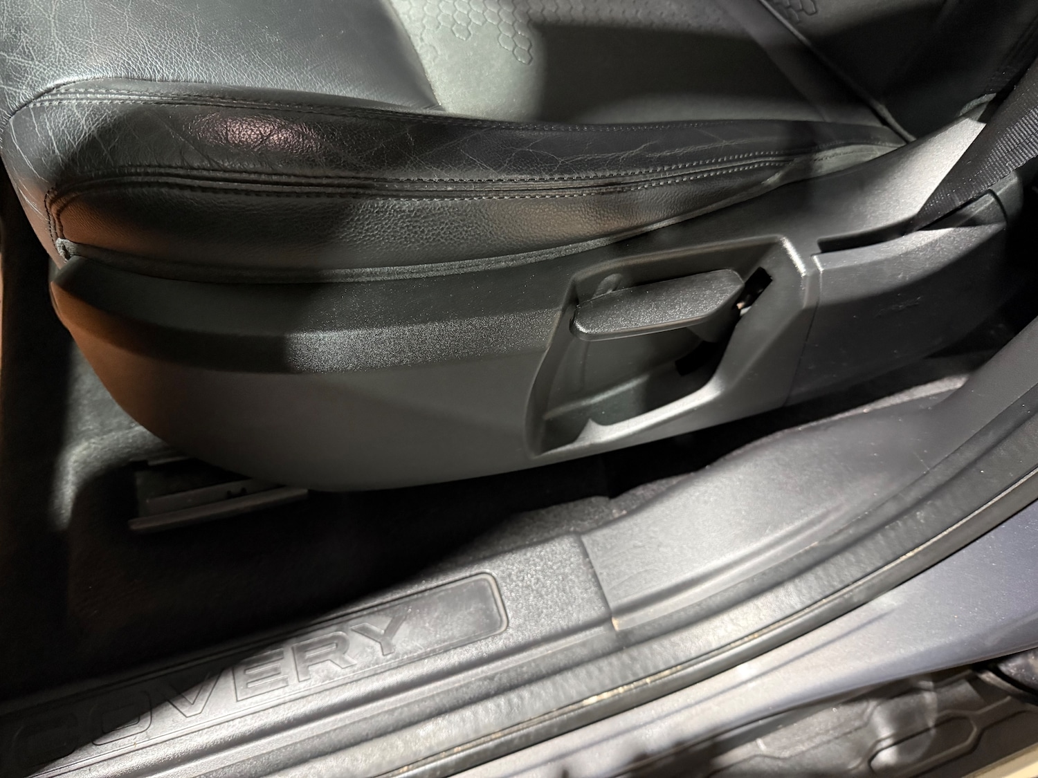 Used Land Rover Discovery Sport 2017 for sale - 77256549: Photo 10