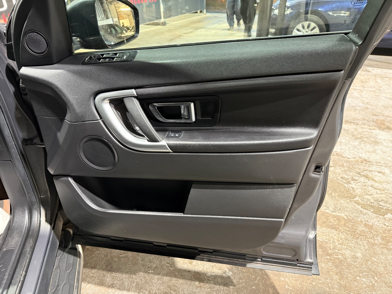 Used Land Rover Discovery Sport 2017 for sale - 77256549: Photo 22