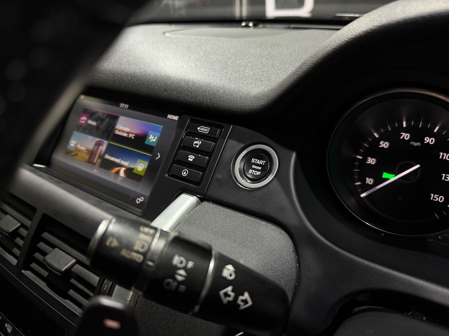 Used Land Rover Discovery Sport 2017 for sale - 77256549: Photo 34