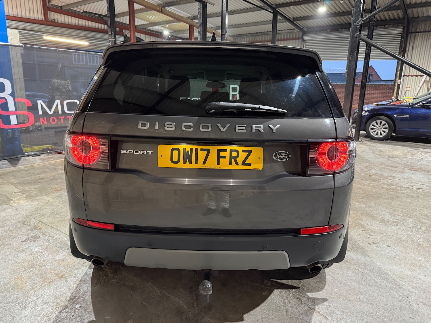 Used Land Rover Discovery Sport 2017 for sale - 77256549: Photo 4