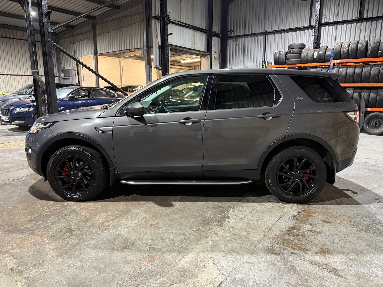 Used Land Rover Discovery Sport 2017 for sale - 77256549: Photo 5