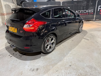 Used Ford Focus 2014 for sale - 77590457: Photo