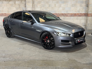 Used Jaguar XE 2017 for sale - 78584214: Photo