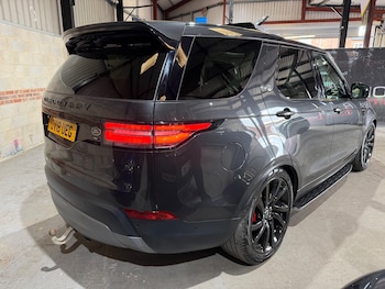 Used Land Rover Discovery 2018 for sale - 78534637: Photo