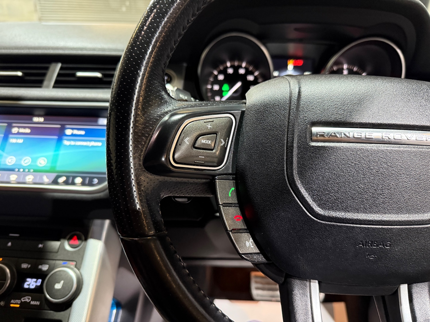 Used Land Rover Range Rover Evoque 2017 for sale - 77013979: Photo 31