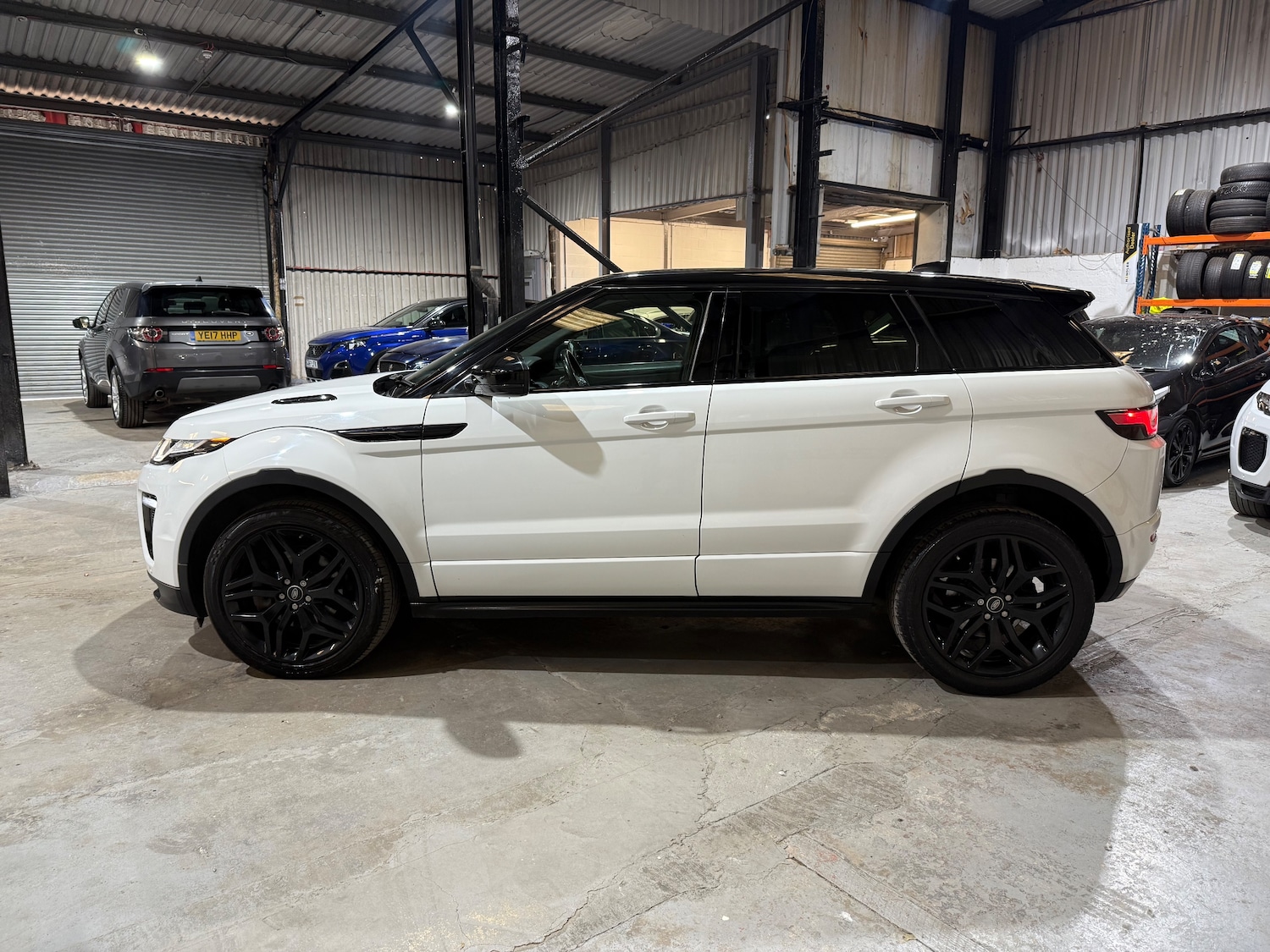 Used Land Rover Range Rover Evoque 2017 for sale - 77013979: Photo 5
