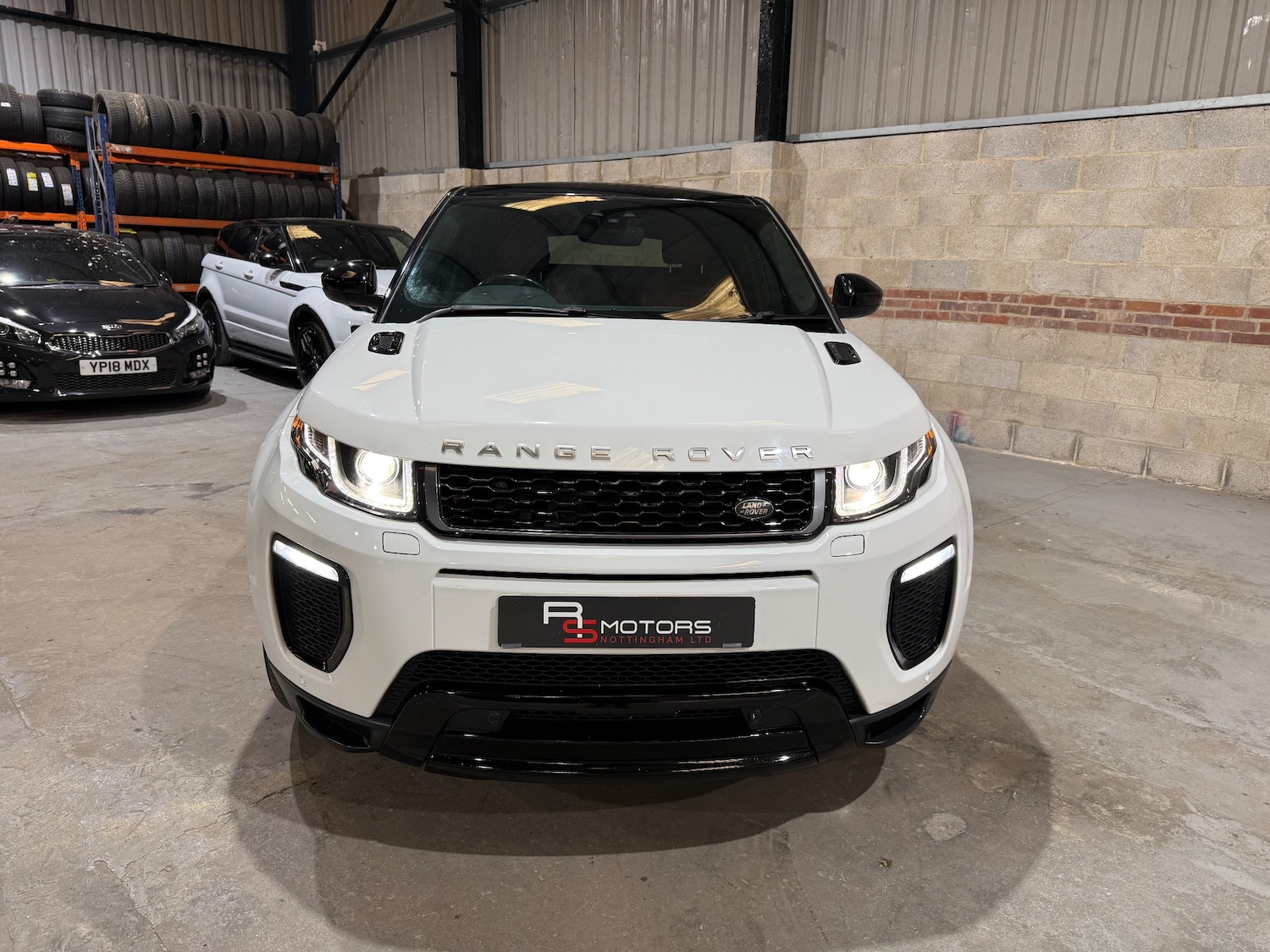 Used Land Rover Range Rover Evoque 2017 for sale - 77013979: Photo 6