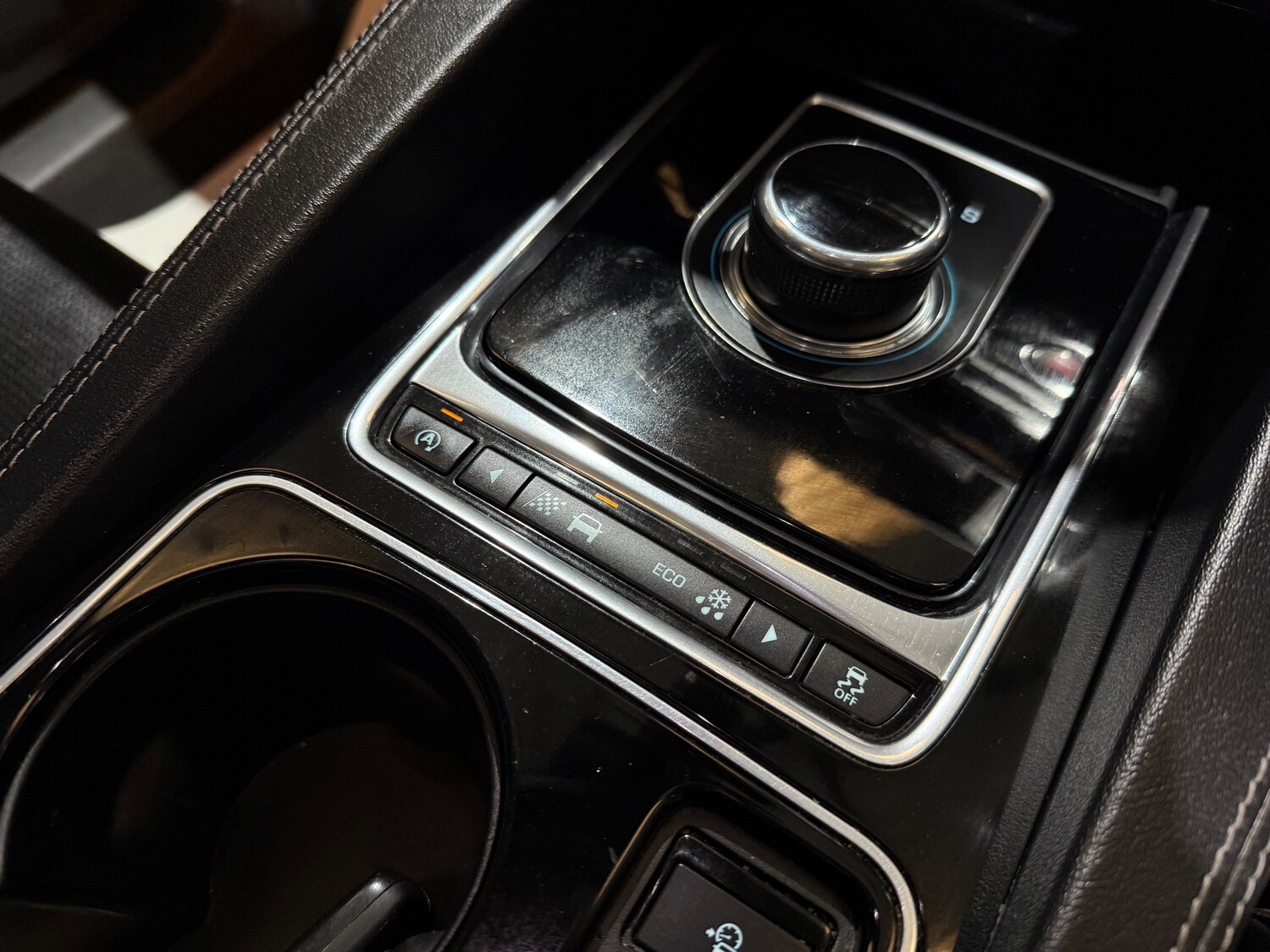 Used Jaguar F-Pace 2016 for sale - 78177244: Photo 39