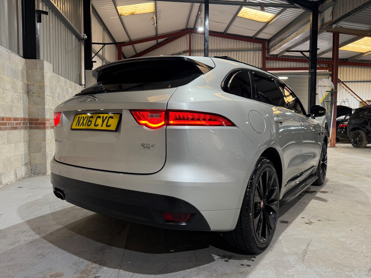 Used Jaguar F-Pace 2016 for sale - 78177244: Photo 45