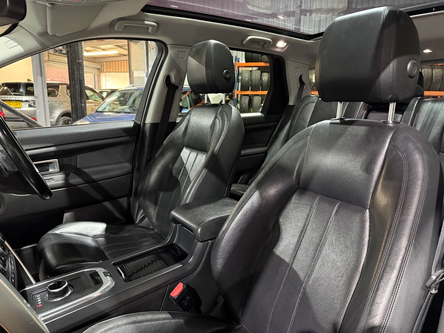 Used Land Rover Discovery Sport 2017 for sale - 77501924: Photo 12