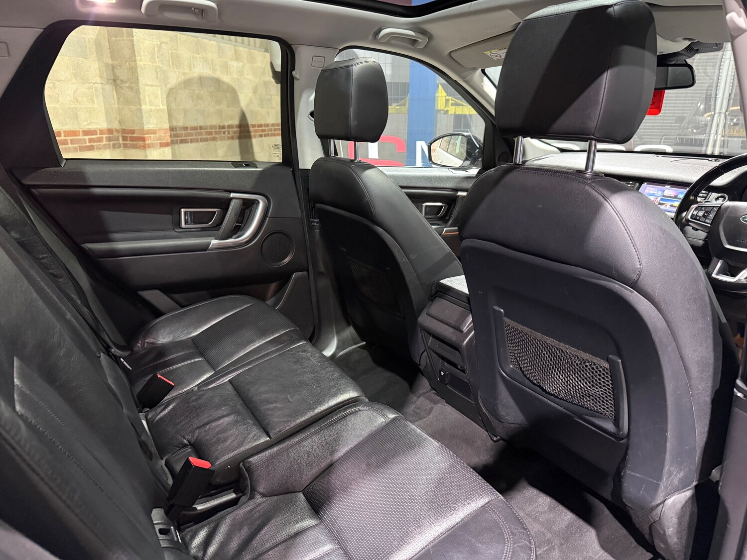 Used Land Rover Discovery Sport 2017 for sale - 77501924: Photo 23