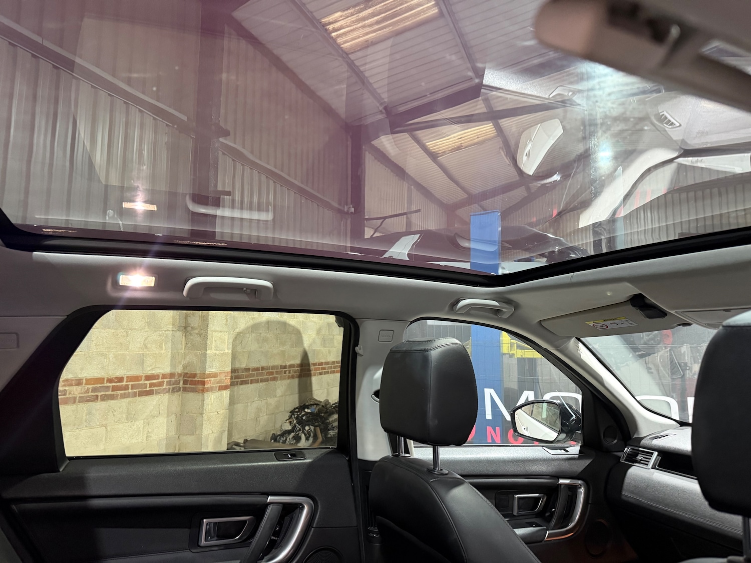 Used Land Rover Discovery Sport 2017 for sale - 77501924: Photo 25