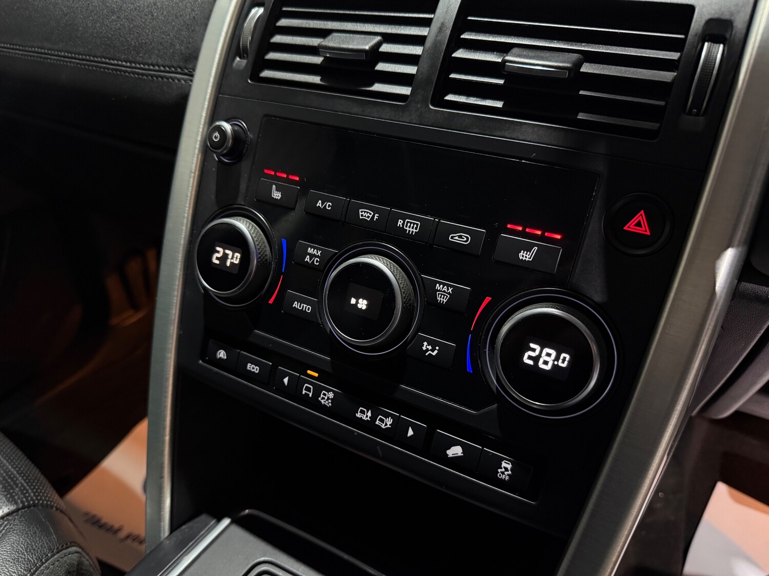 Used Land Rover Discovery Sport 2017 for sale - 77501924: Photo 44