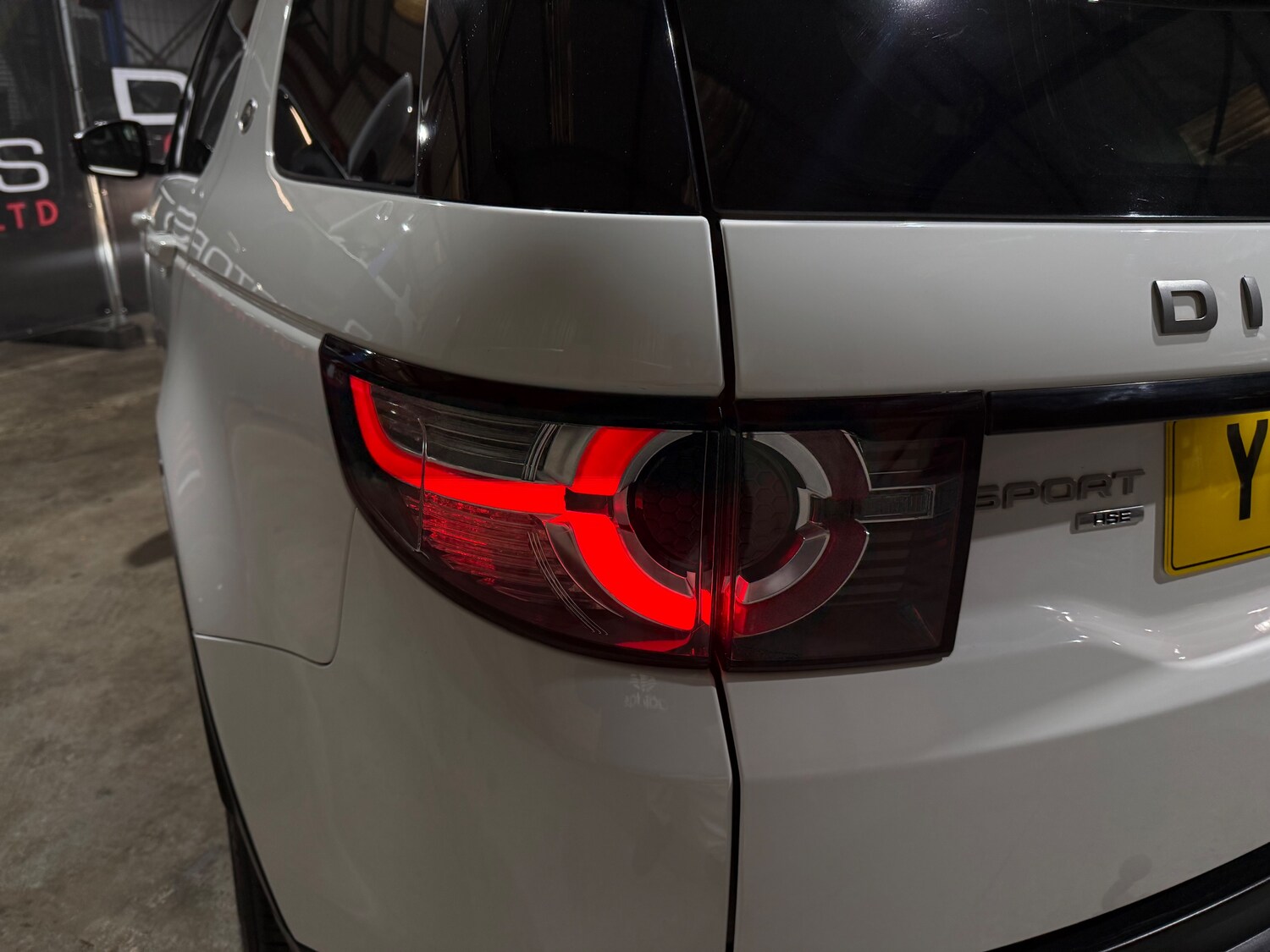 Used Land Rover Discovery Sport 2017 for sale - 77501924: Photo 52