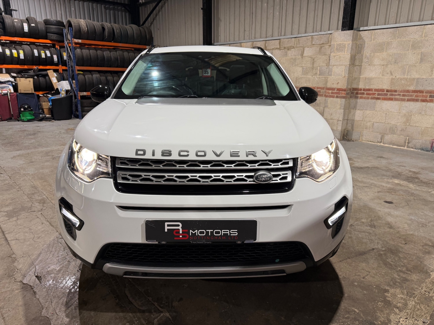 Used Land Rover Discovery Sport 2017 for sale - 77501924: Photo 8