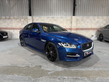 Used Jaguar XE 2015 for sale - 78273140: Photo