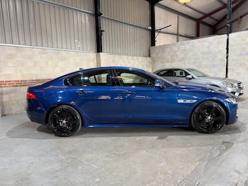 Used Jaguar XE 2015 for sale - 78273140: Photo