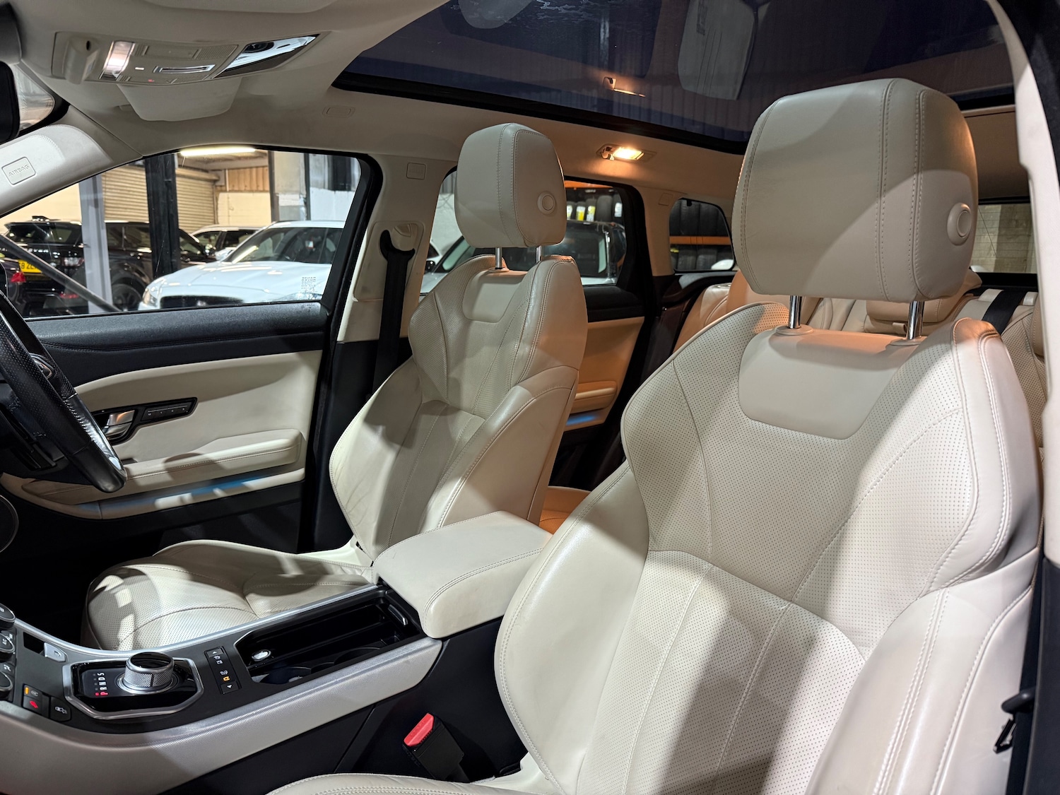 Used Land Rover Range Rover Evoque 2016 for sale - 76508868: Photo 11