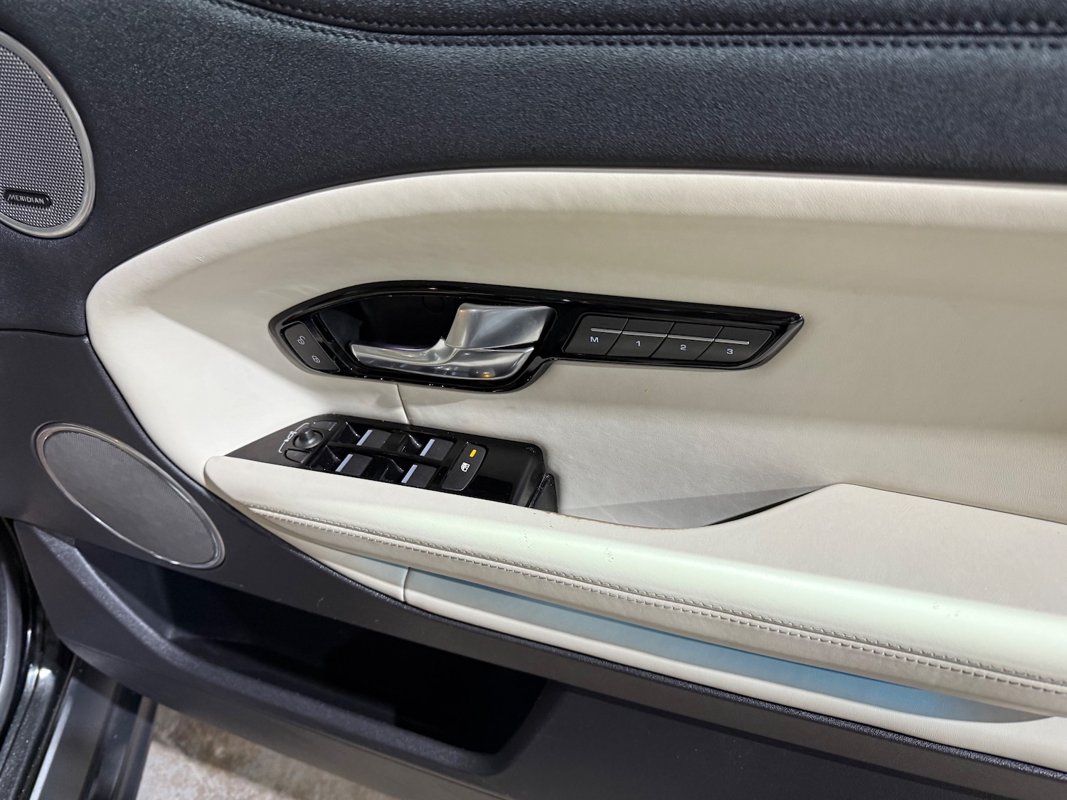 Used Land Rover Range Rover Evoque 2016 for sale - 76508868: Photo 24