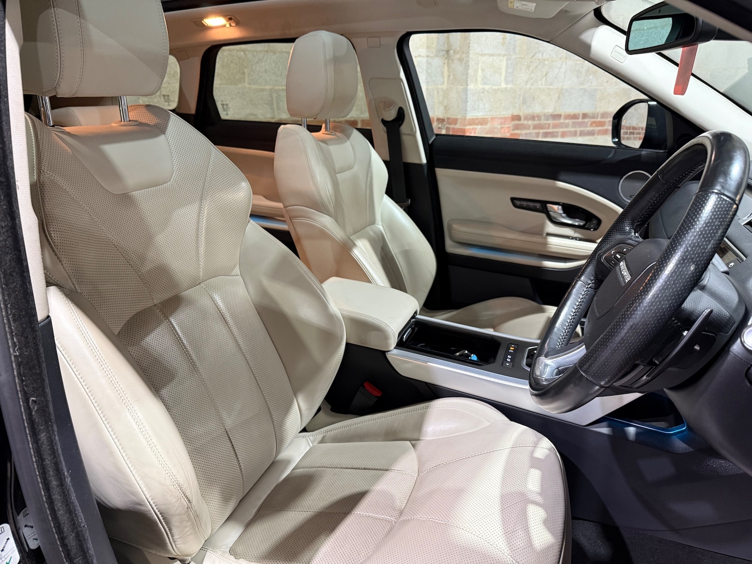 Used Land Rover Range Rover Evoque 2016 for sale - 76508868: Photo 27