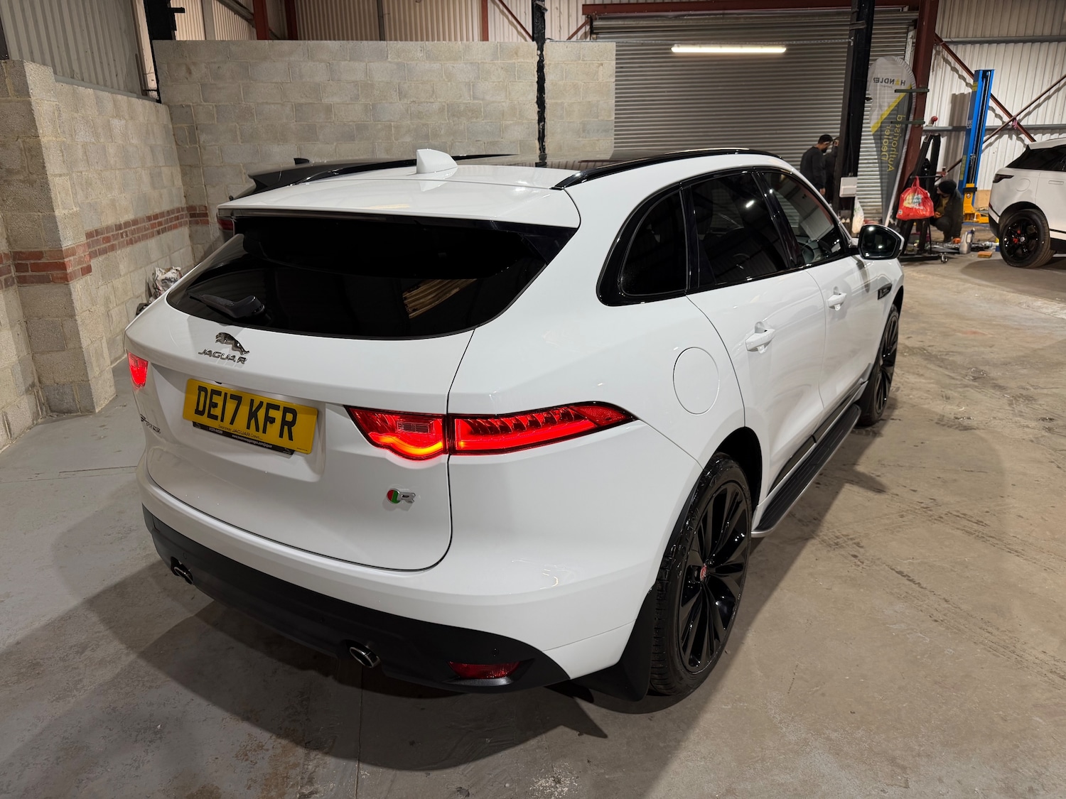 Used Jaguar F-Pace 2017 for sale - 77054904: Photo 53