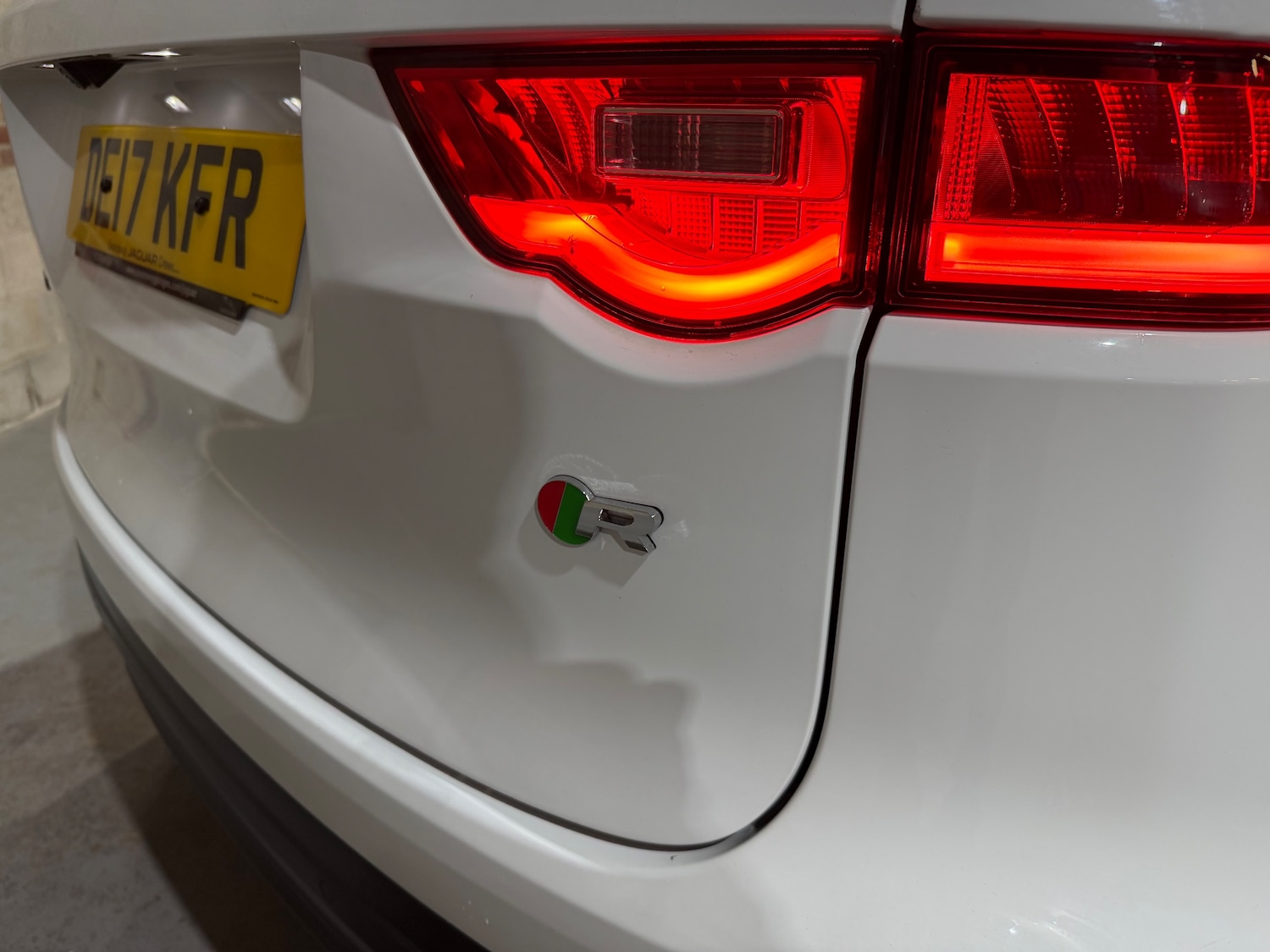 Used Jaguar F-Pace 2017 for sale - 77054904: Photo 56