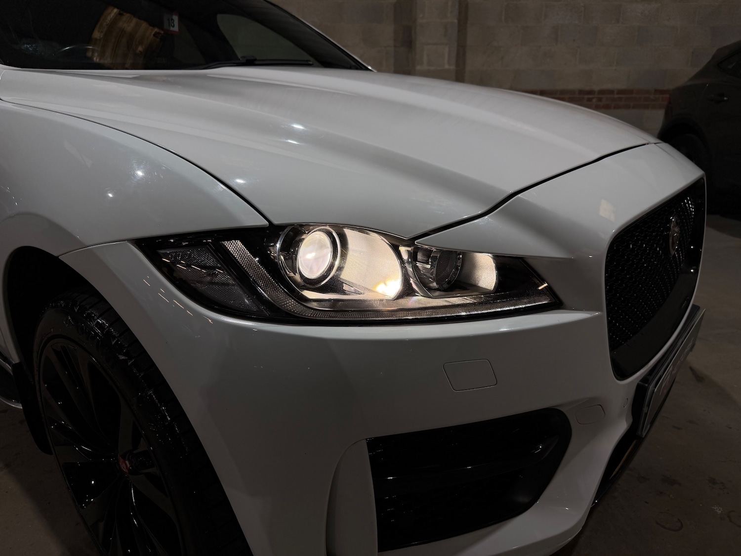 Used Jaguar F-Pace 2017 for sale - 77054904: Photo 60