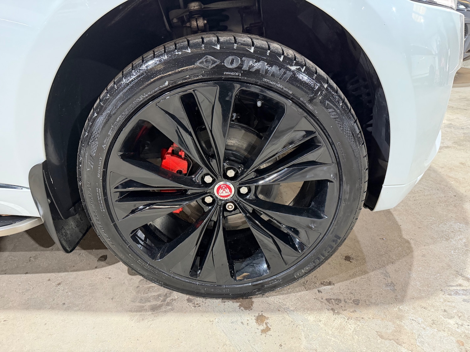 Used Jaguar F-Pace 2017 for sale - 77054904: Photo 64