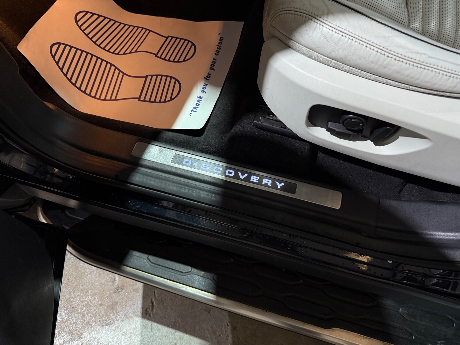 Used Land Rover Discovery Sport 2017 for sale - 76204674: Photo 12