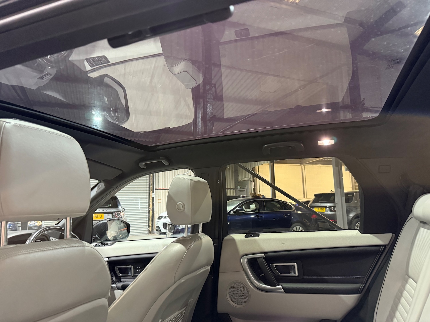 Used Land Rover Discovery Sport 2017 for sale - 76204674: Photo 17