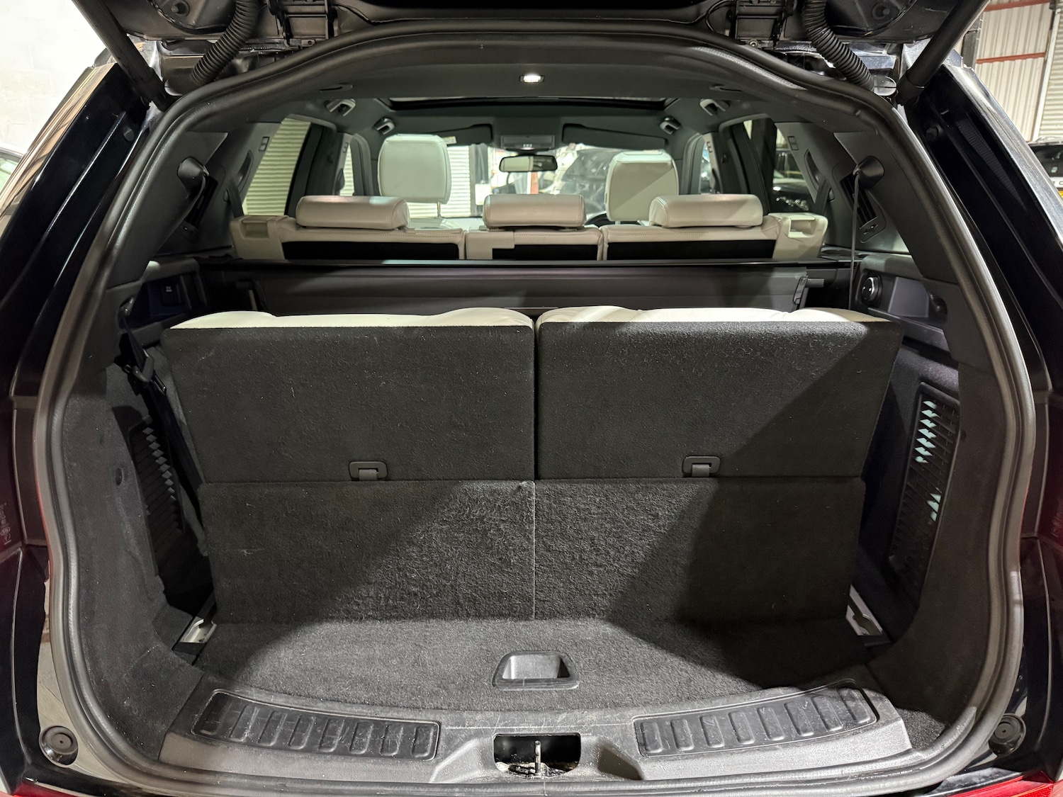 Used Land Rover Discovery Sport 2017 for sale - 76204674: Photo 18