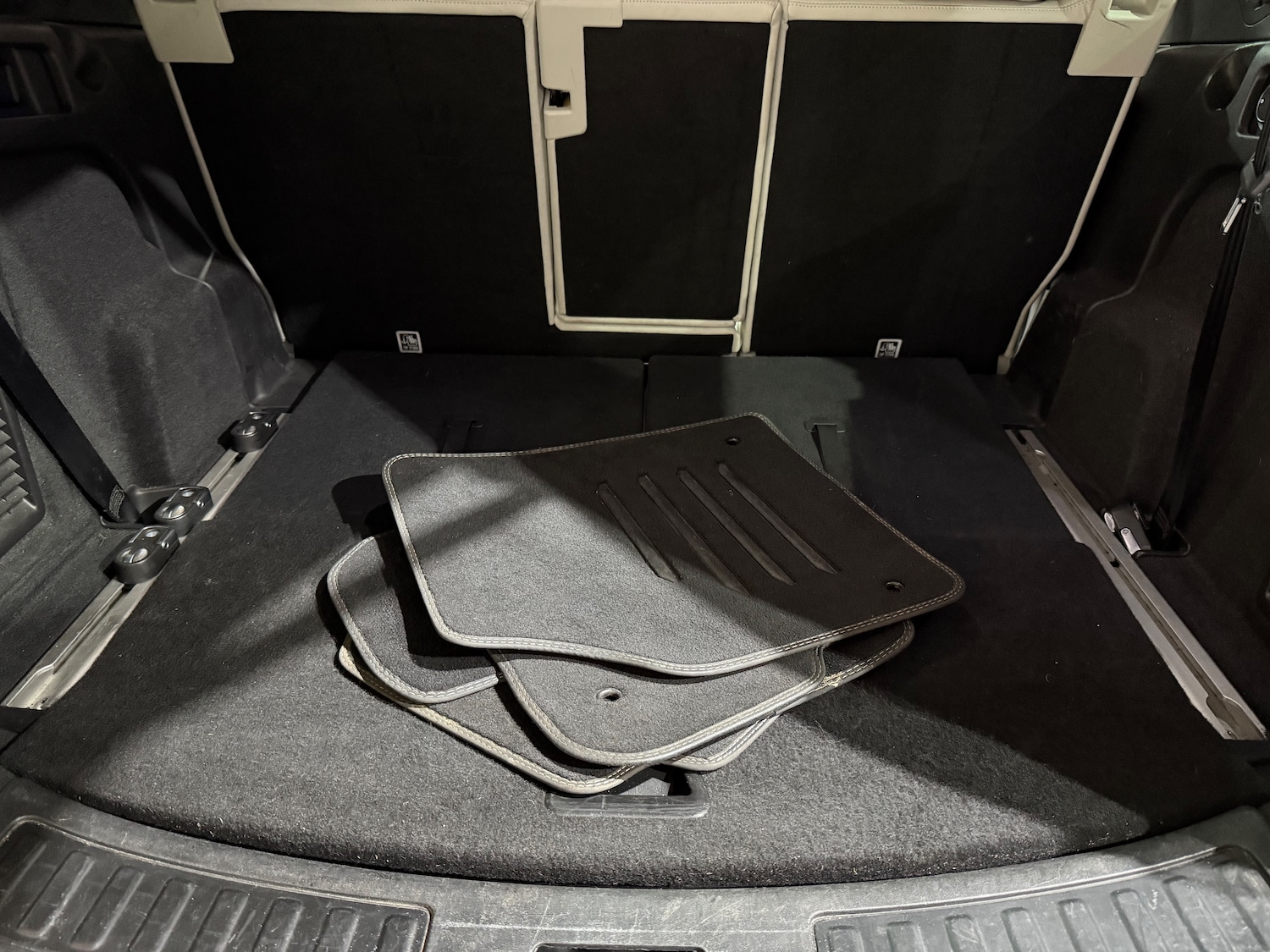 Used Land Rover Discovery Sport 2017 for sale - 76204674: Photo 26