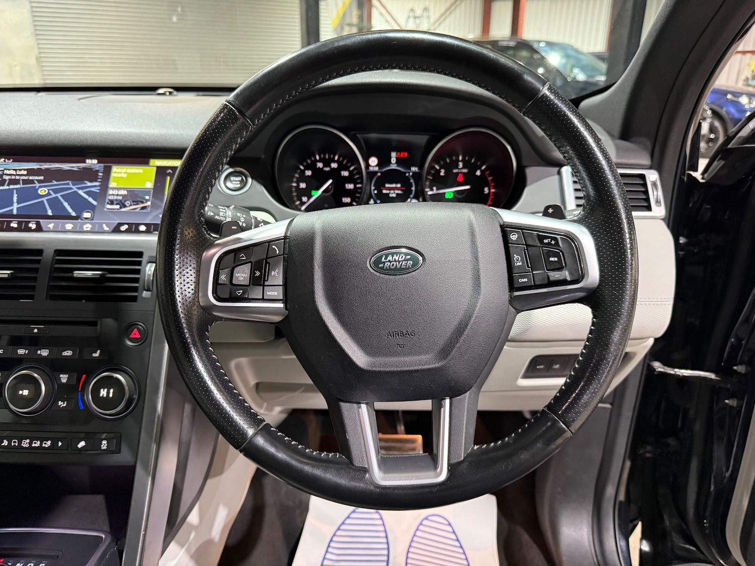 Used Land Rover Discovery Sport 2017 for sale - 76204674: Photo 36