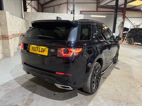 Used Land Rover Discovery Sport 2017 for sale - 76204674: Photo 3